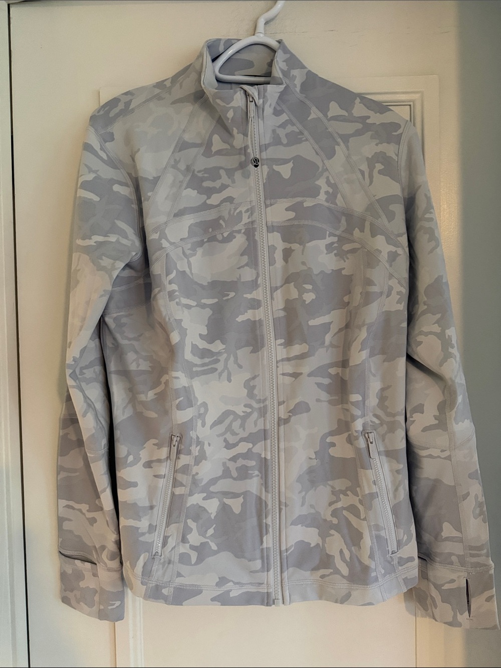 lululemon athletica Light Gray Camo Full-Zip Define Jacket
